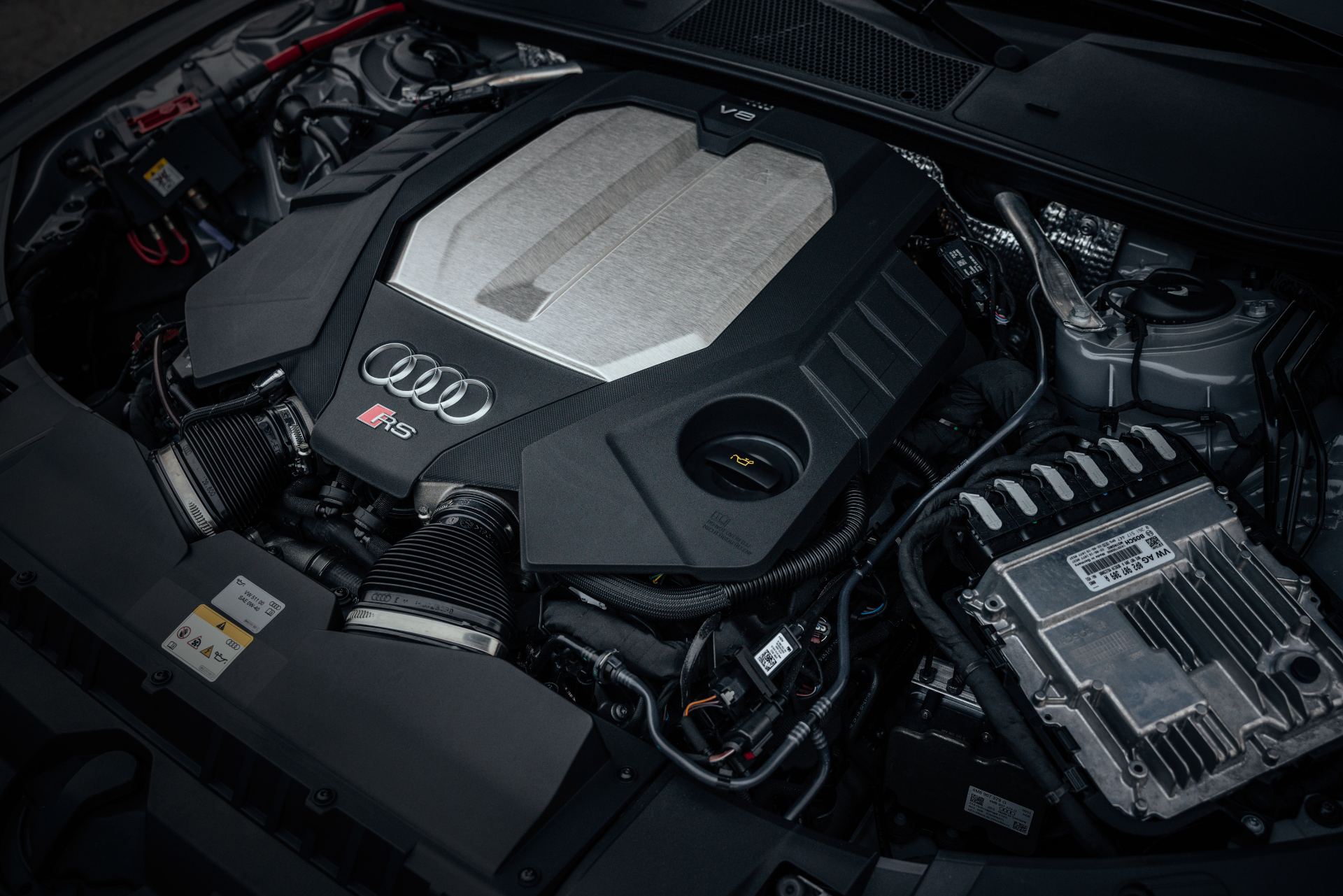2026 audi rs 7 engine bay v8