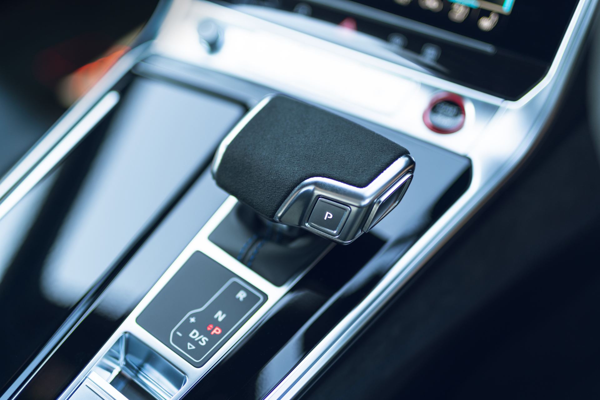 2025 audi rs 7 sportback performance interior gear selector