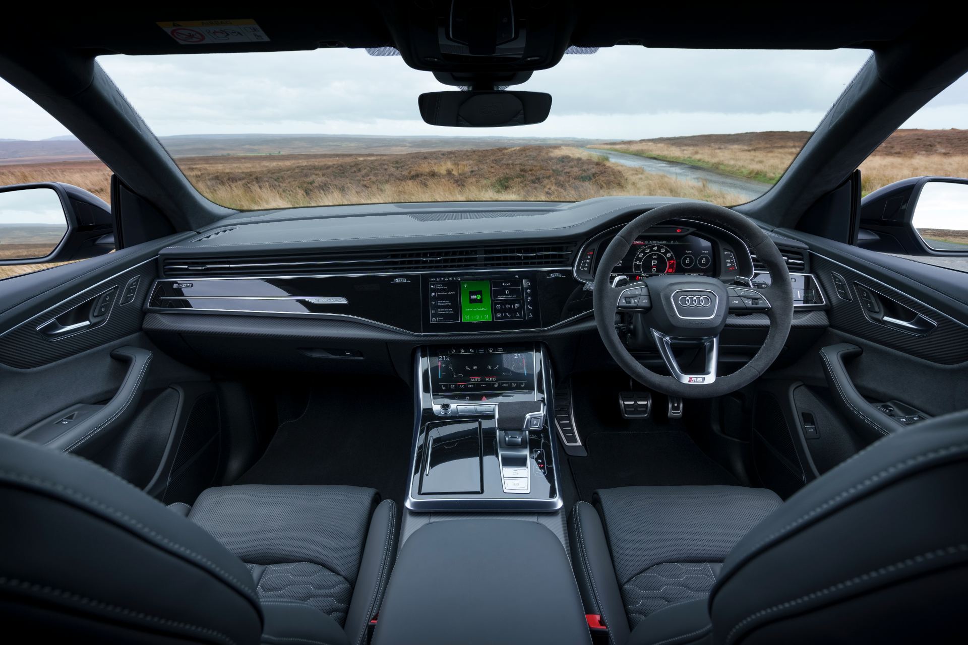 2026 audi rs q8 interior dashboard