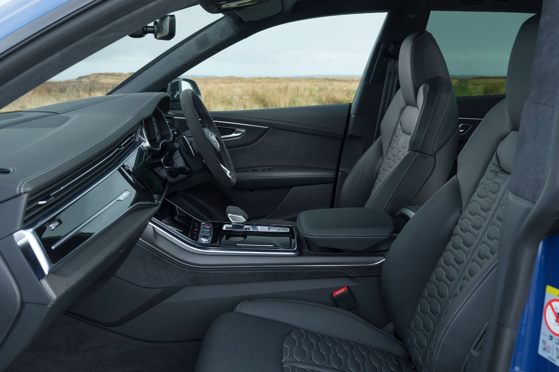 2026 audi rs q8 interior front seats