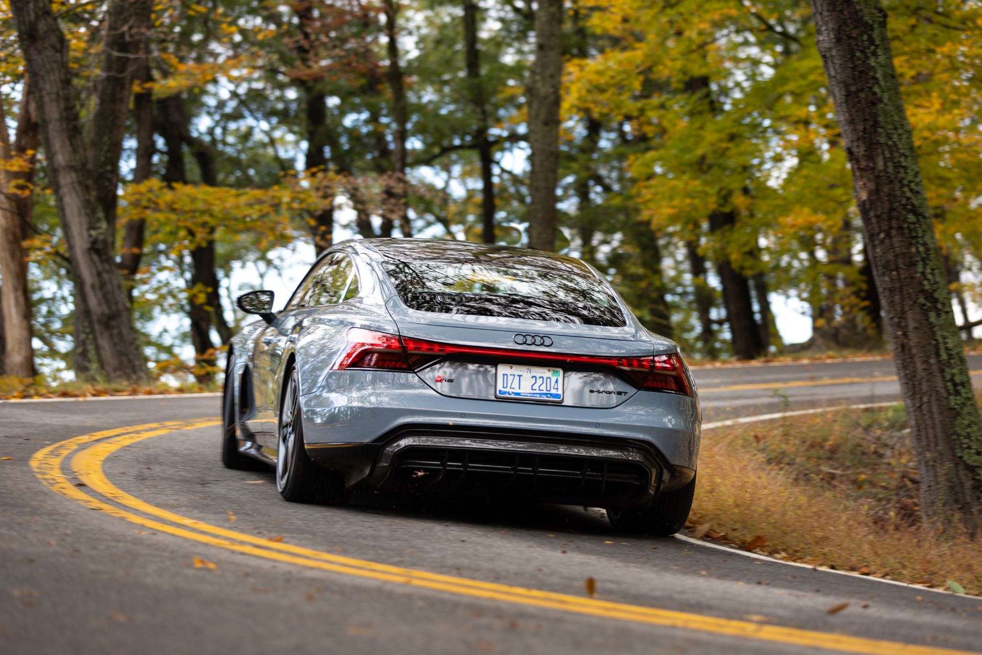 2026 audi s e tron gt rear hairpin grey