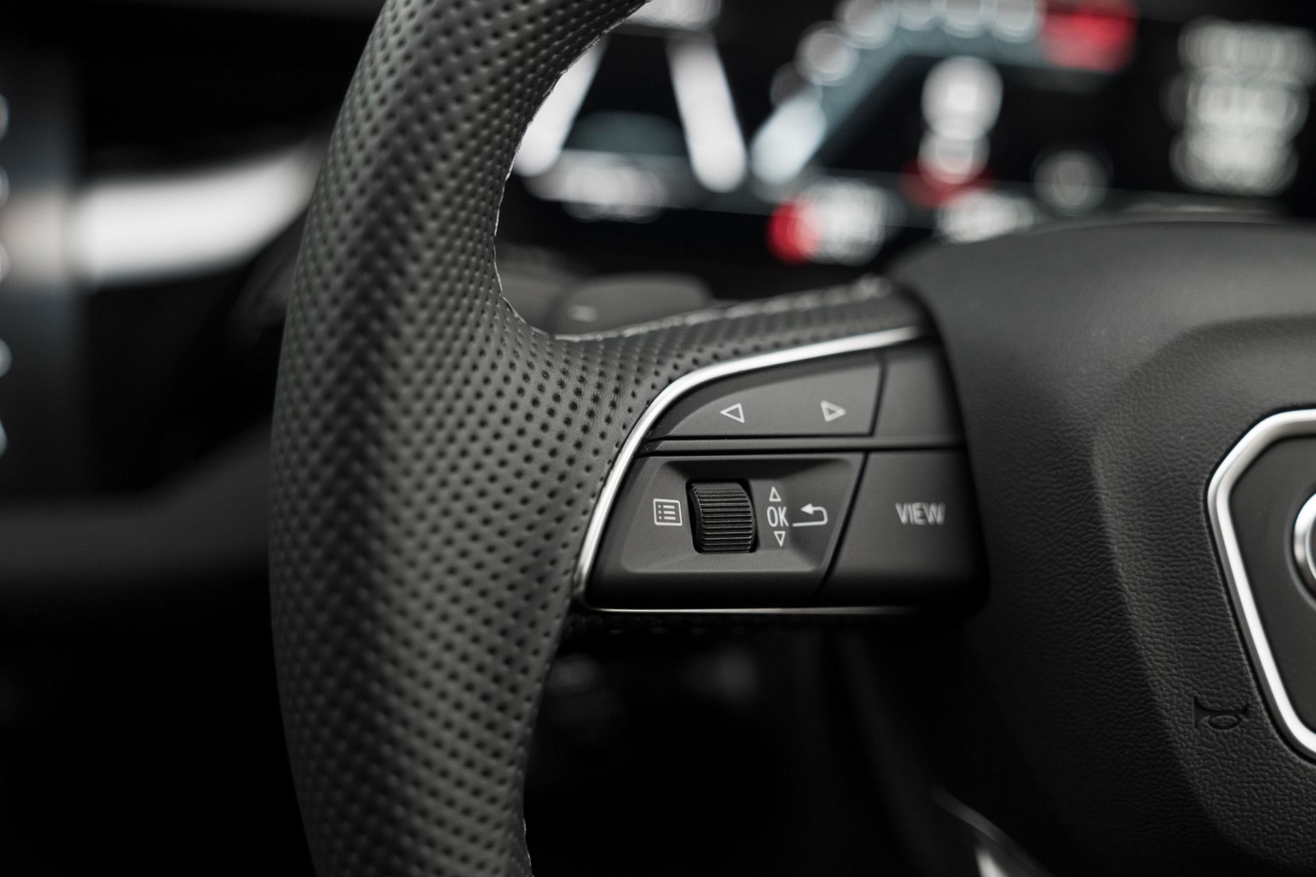 2025 audi s3 sportback steering wheel controls