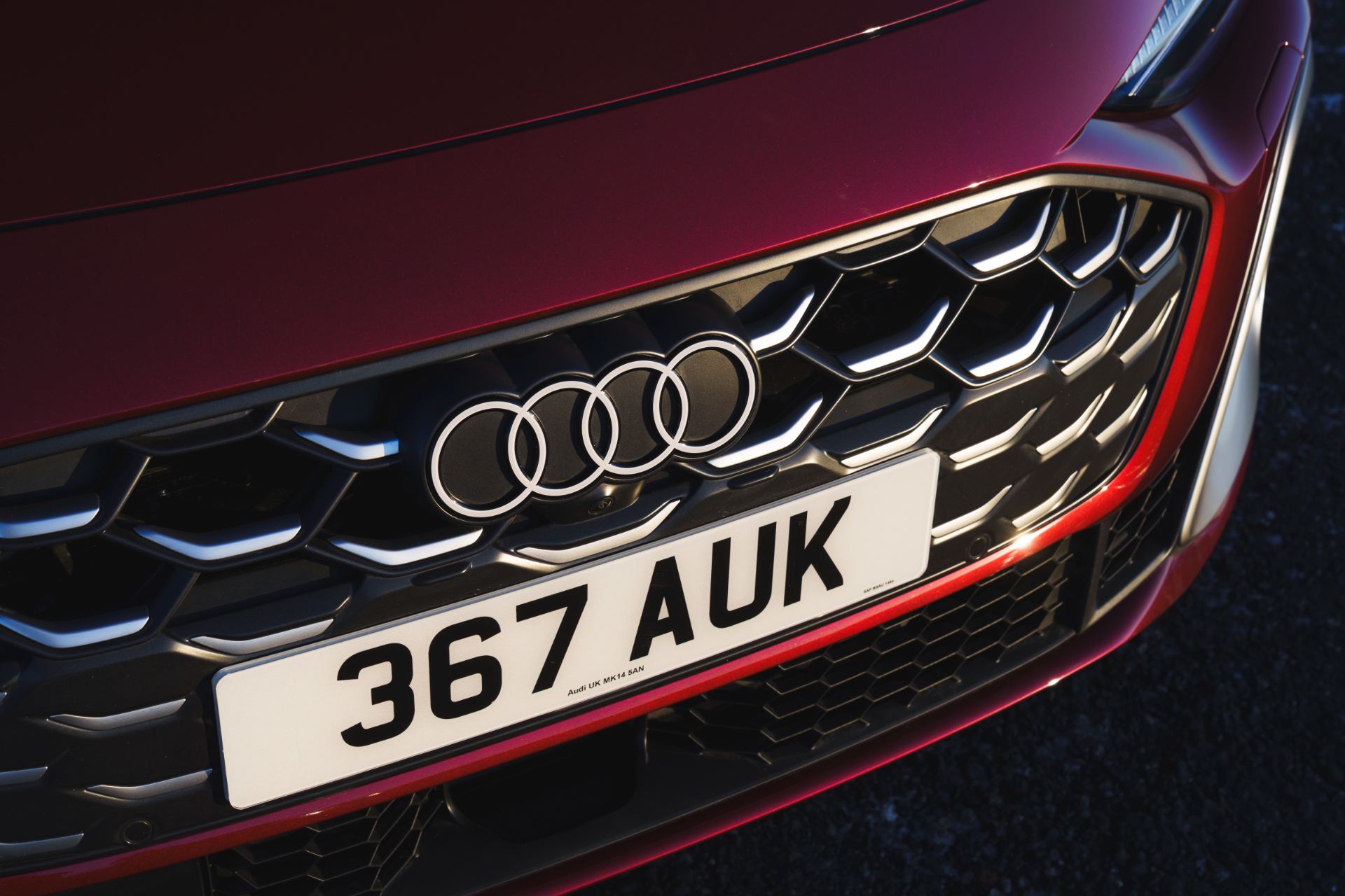 2026 audi s5 avant grille close red