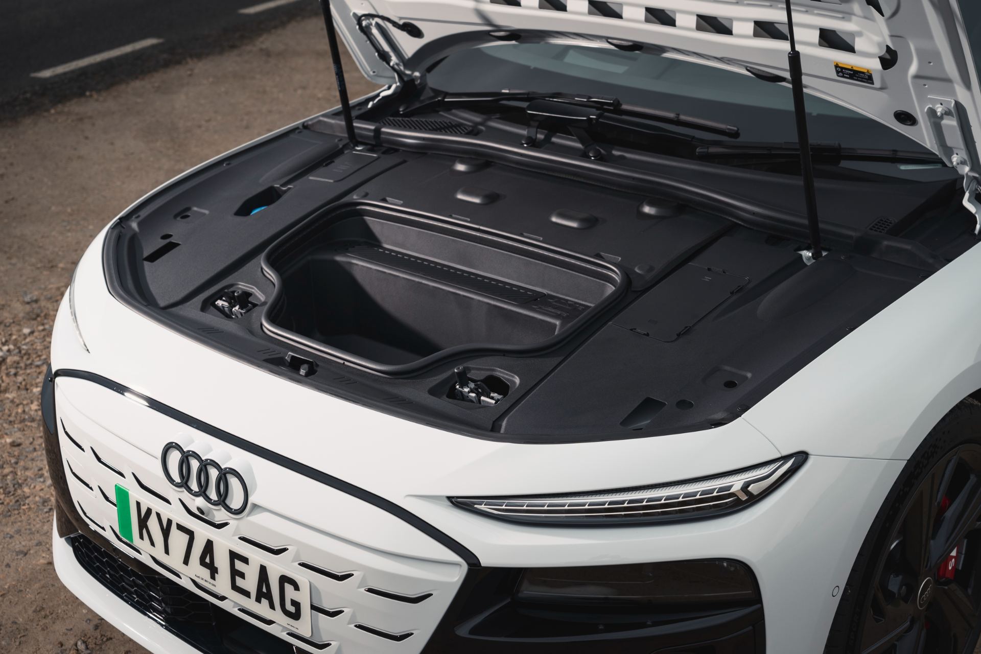 2026 audi s6 avant e tron front trunk