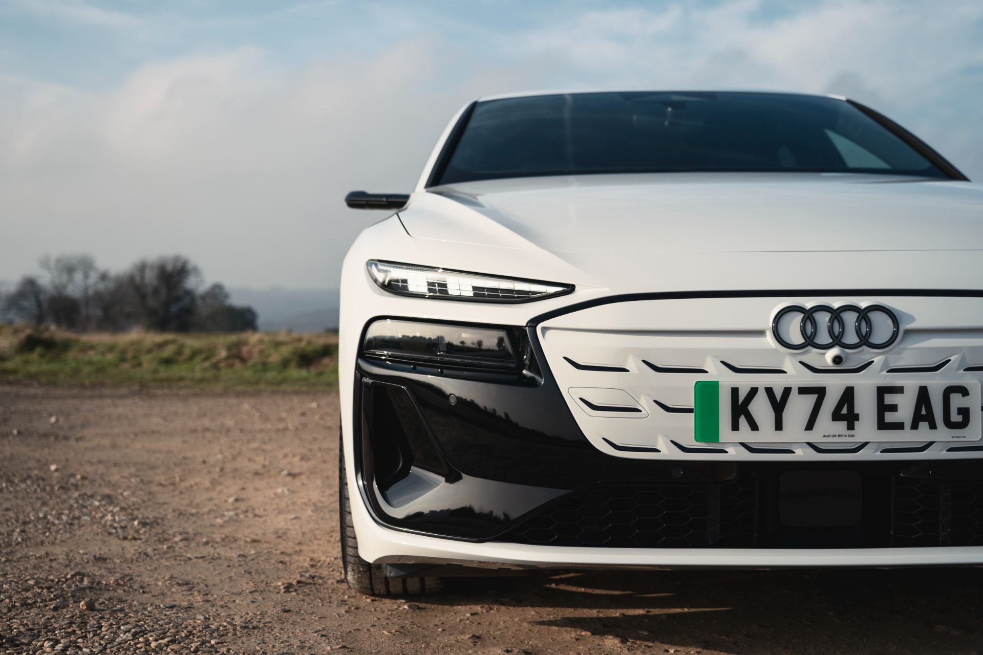 2026 audi s6 avant e tron front detail light signature white