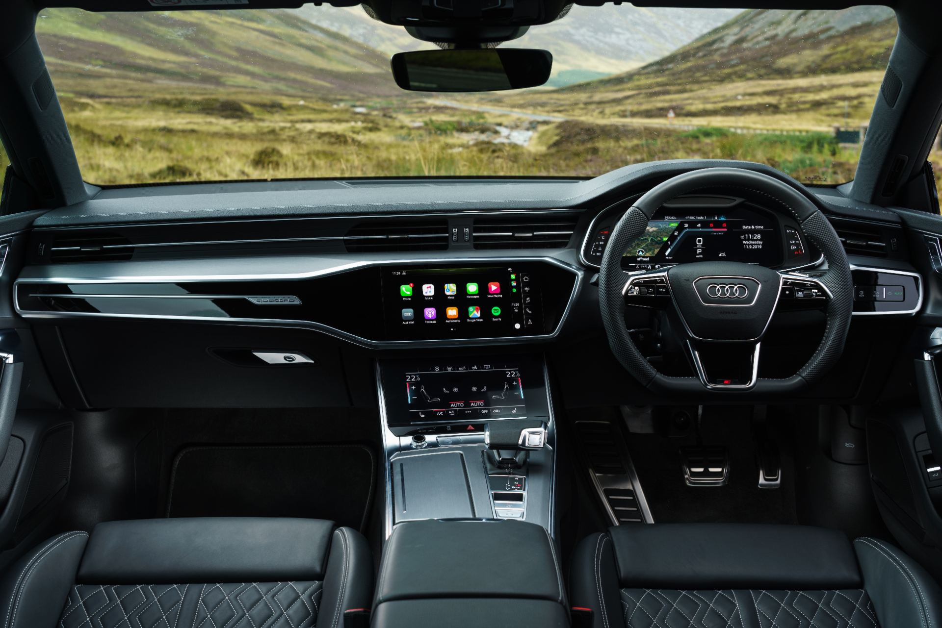 audi s7 sportback interior front view
