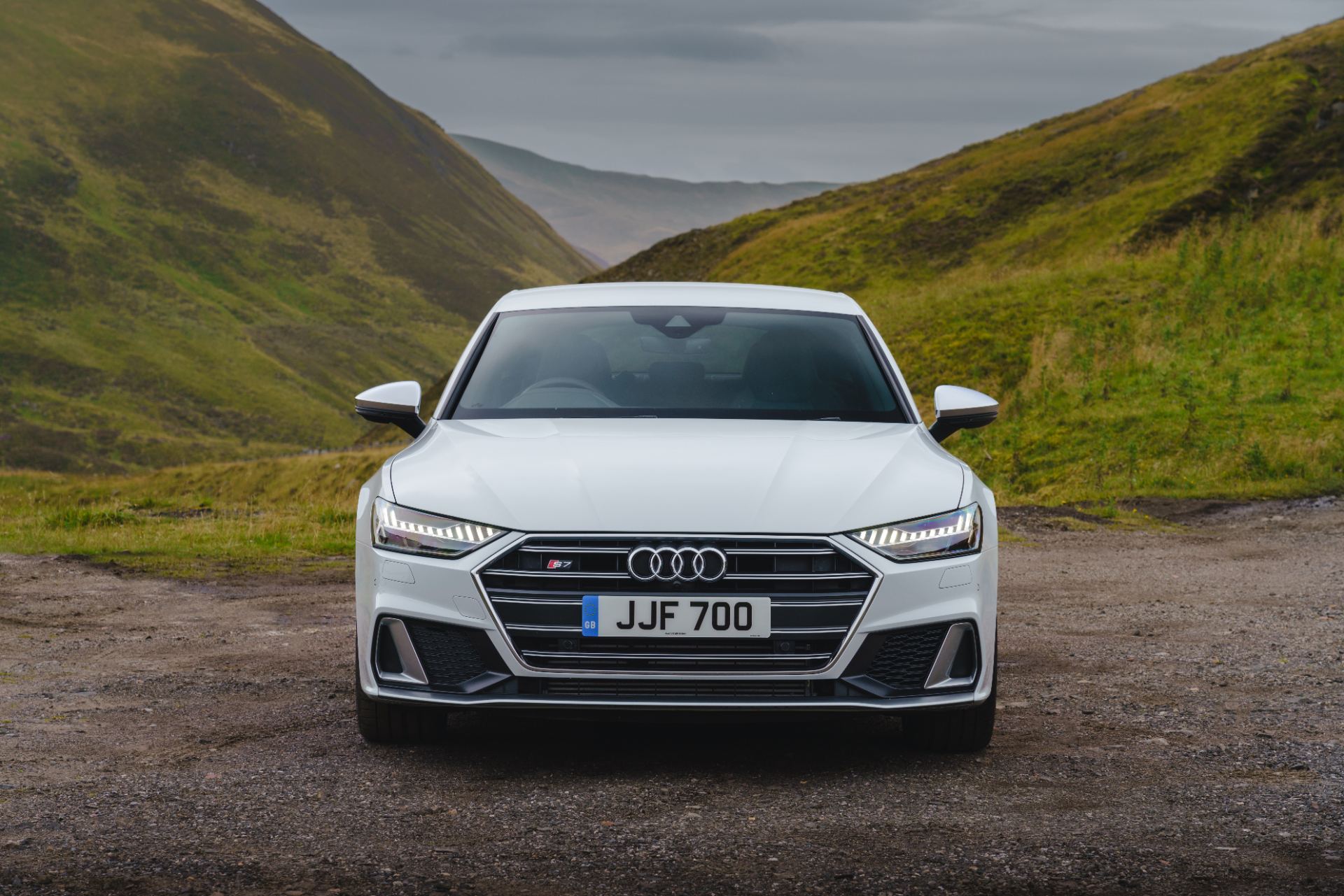 audi s7 sportback front glen white