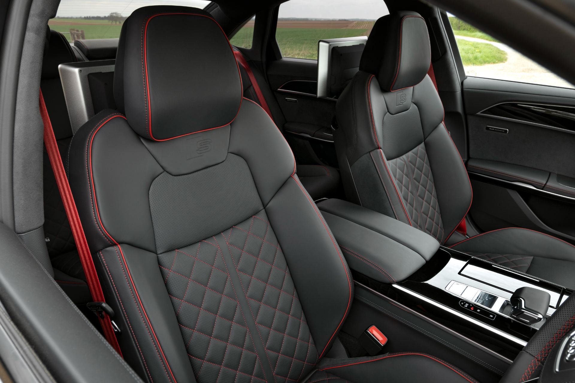 2025 audi s8 interior front seats red stitching