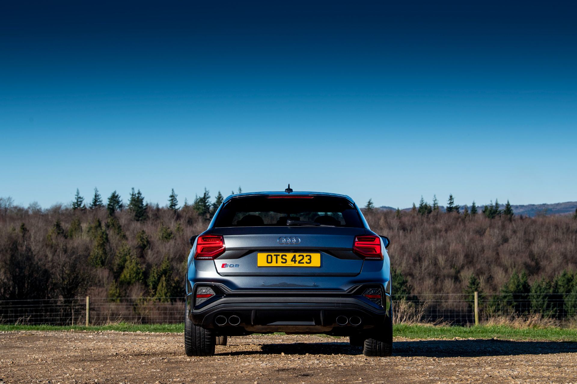 2025 audi sq2 rear sq2 badge grey