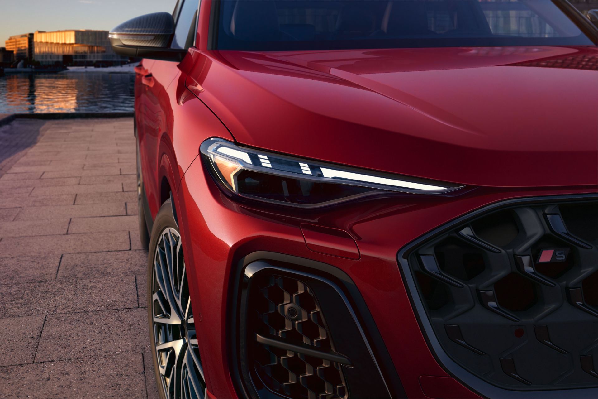 2026 audi sq5 headlight grille detail red