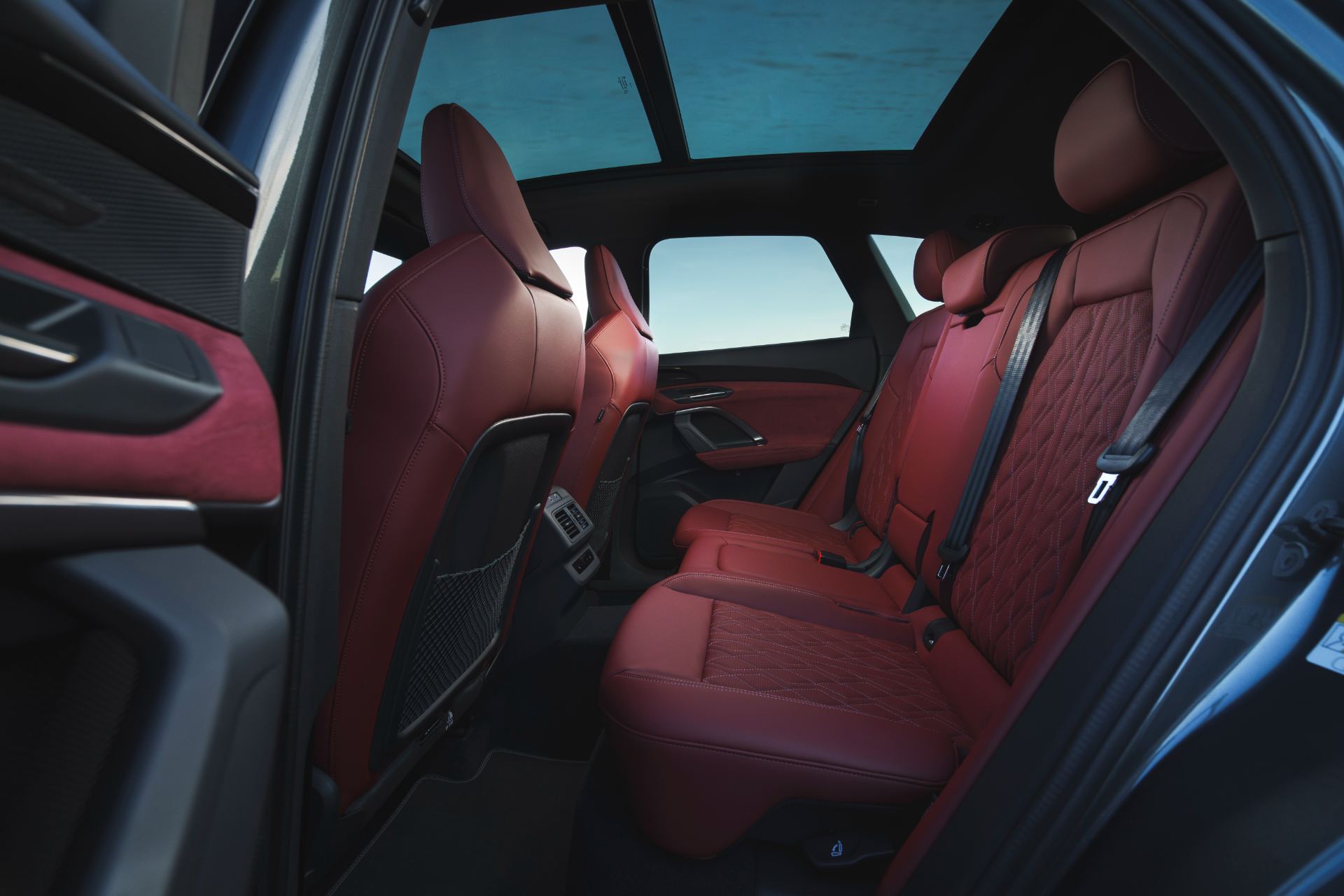 2026 audi sq5 interior rear seats red leather