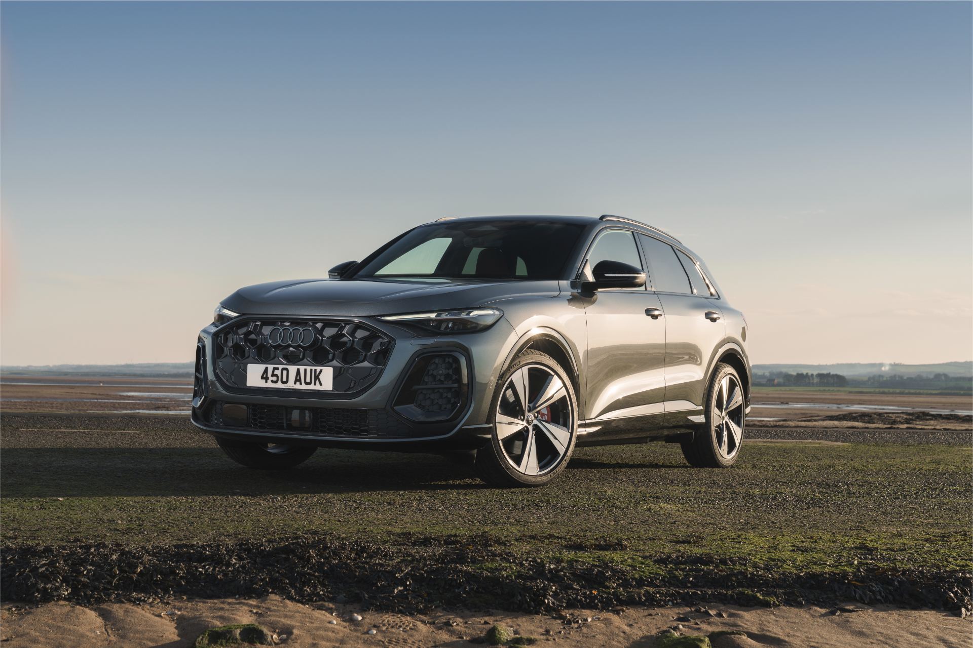 2026 audi sq5 front three quarter grey