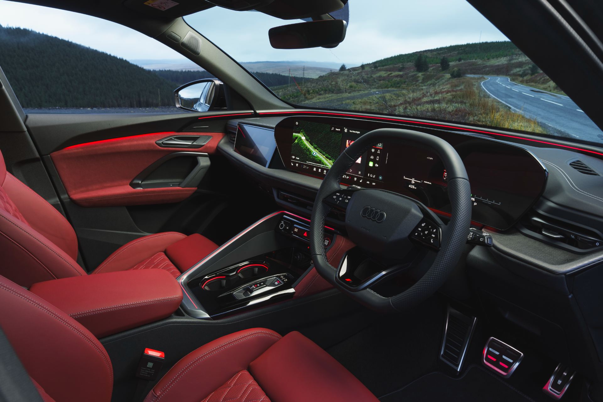 2026 audi sq5 interior cockpit
