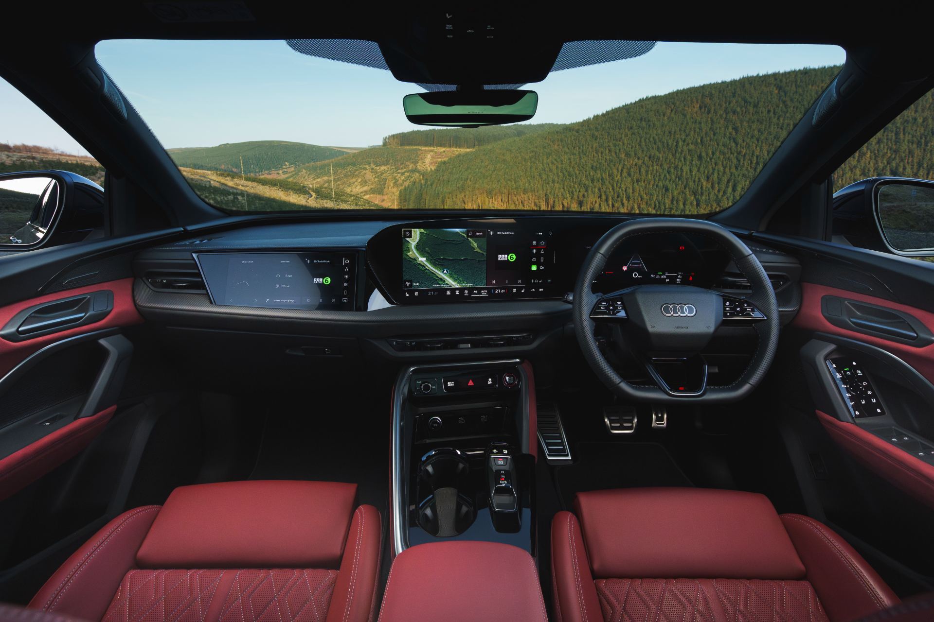 2026 audi sq5 interior dashboard