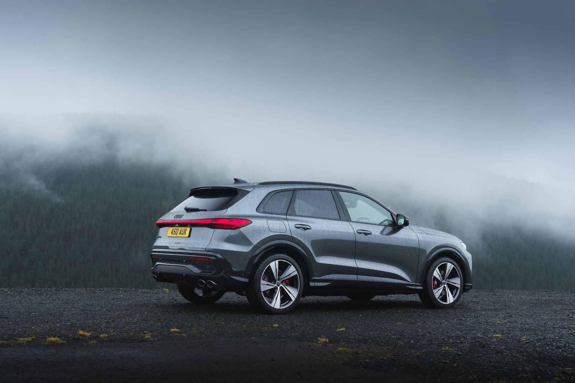 2026 audi sq5 rear three quarter fog grey