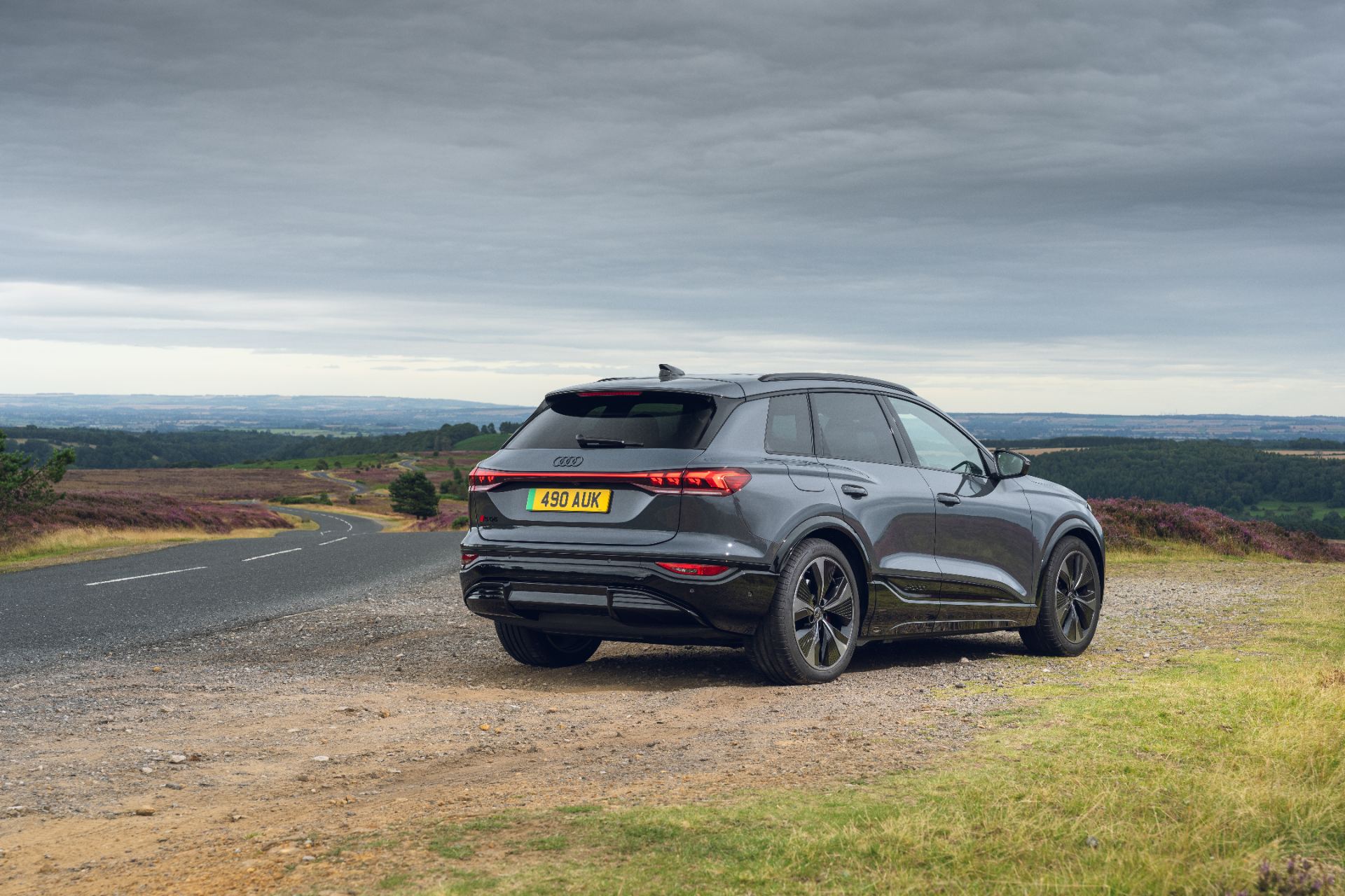 2026 audi sq6 e tron rear three quarter heather grey
