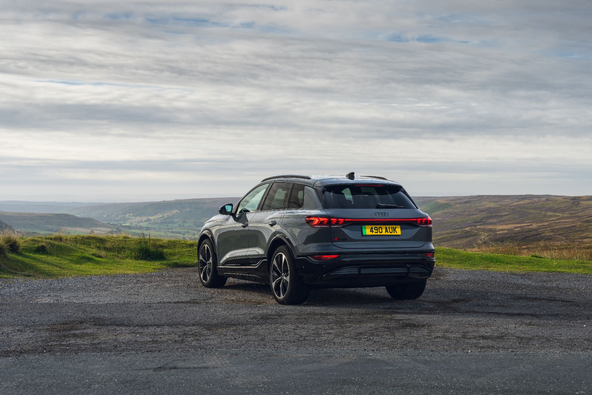2026 audi sq6 e tron rear three quarter valley grey