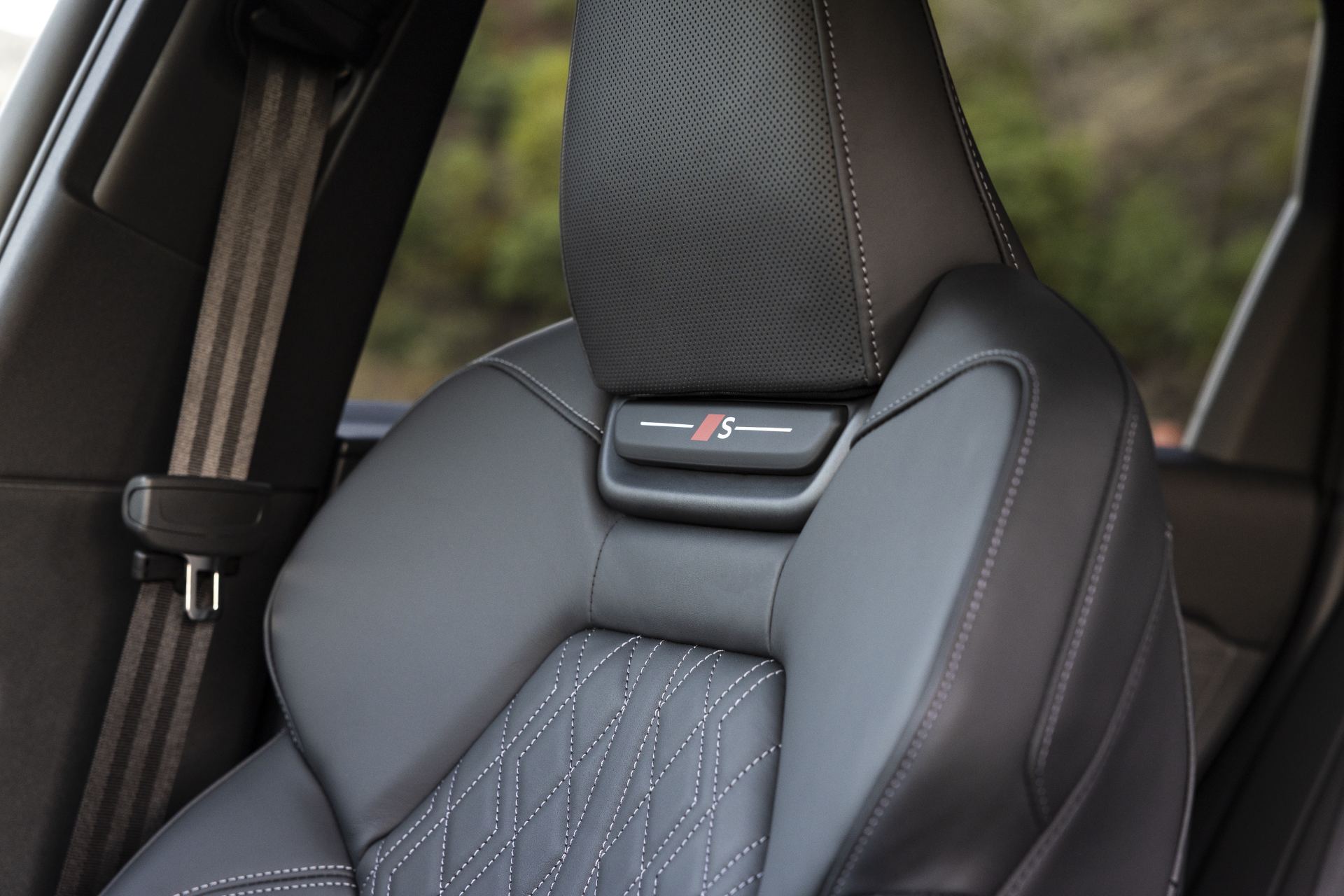 2027 audi sq6 e tron interior front seat s logo