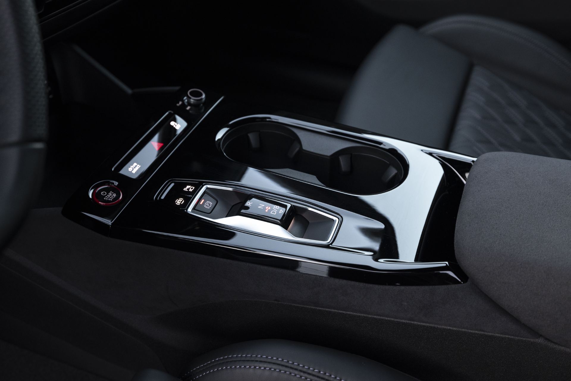 2027 audi sq6 e tron interior center console