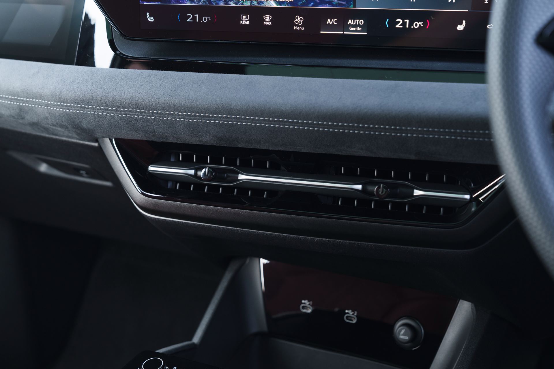 2026 audi sq6 sportback e tron interior air vents