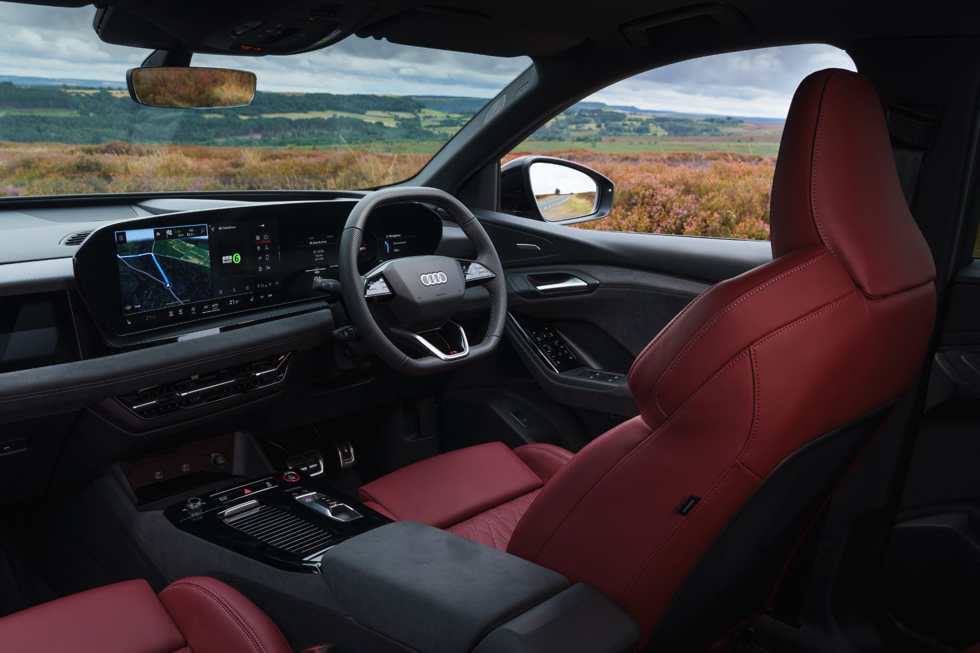 2026 audi sq6 sportback e tron interior cockpit