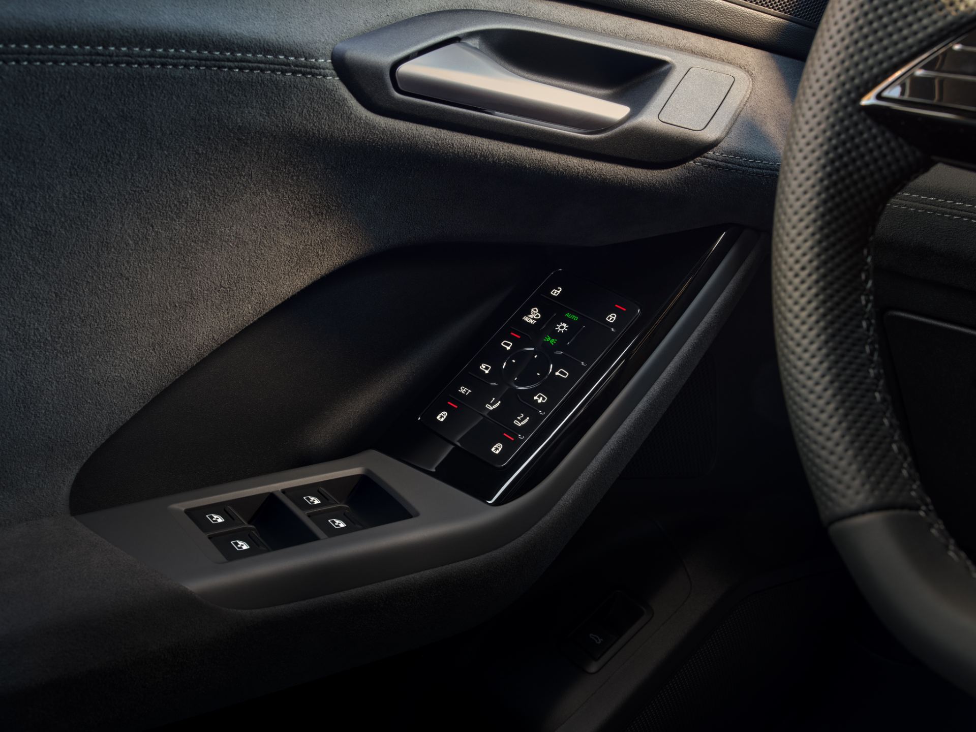 2027 audi sq6 sportback e tron interior door controls