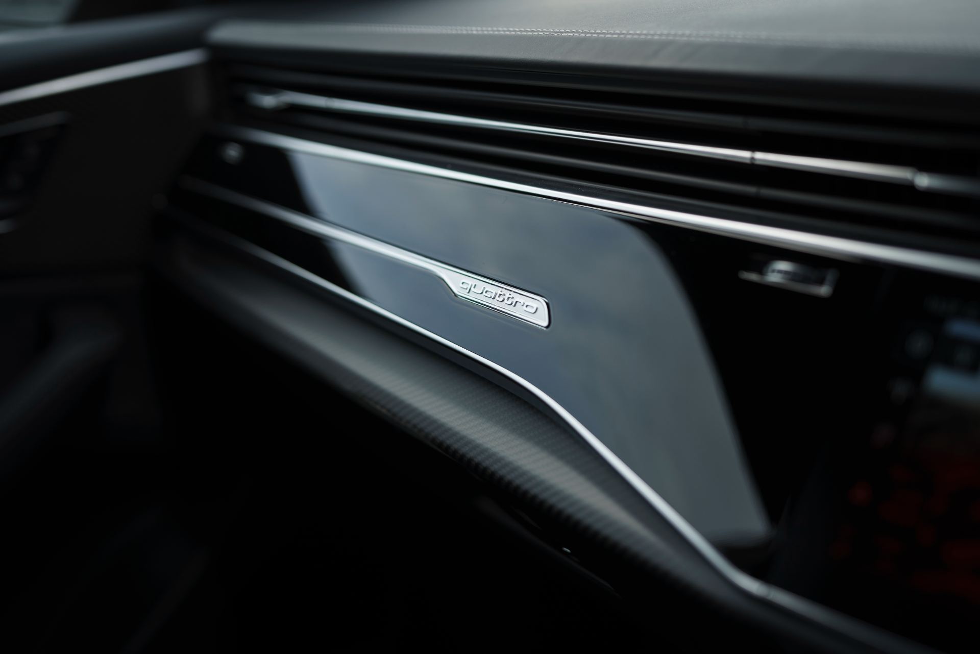 2026 audi sq8 interior quattro badge
