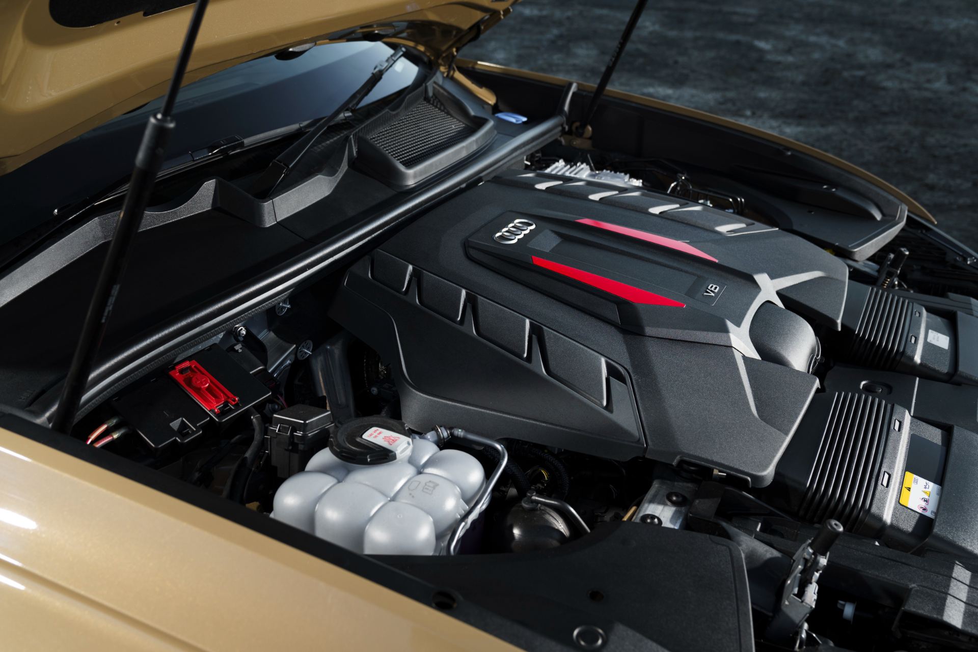 2026 audi sq8 v8 engine bay