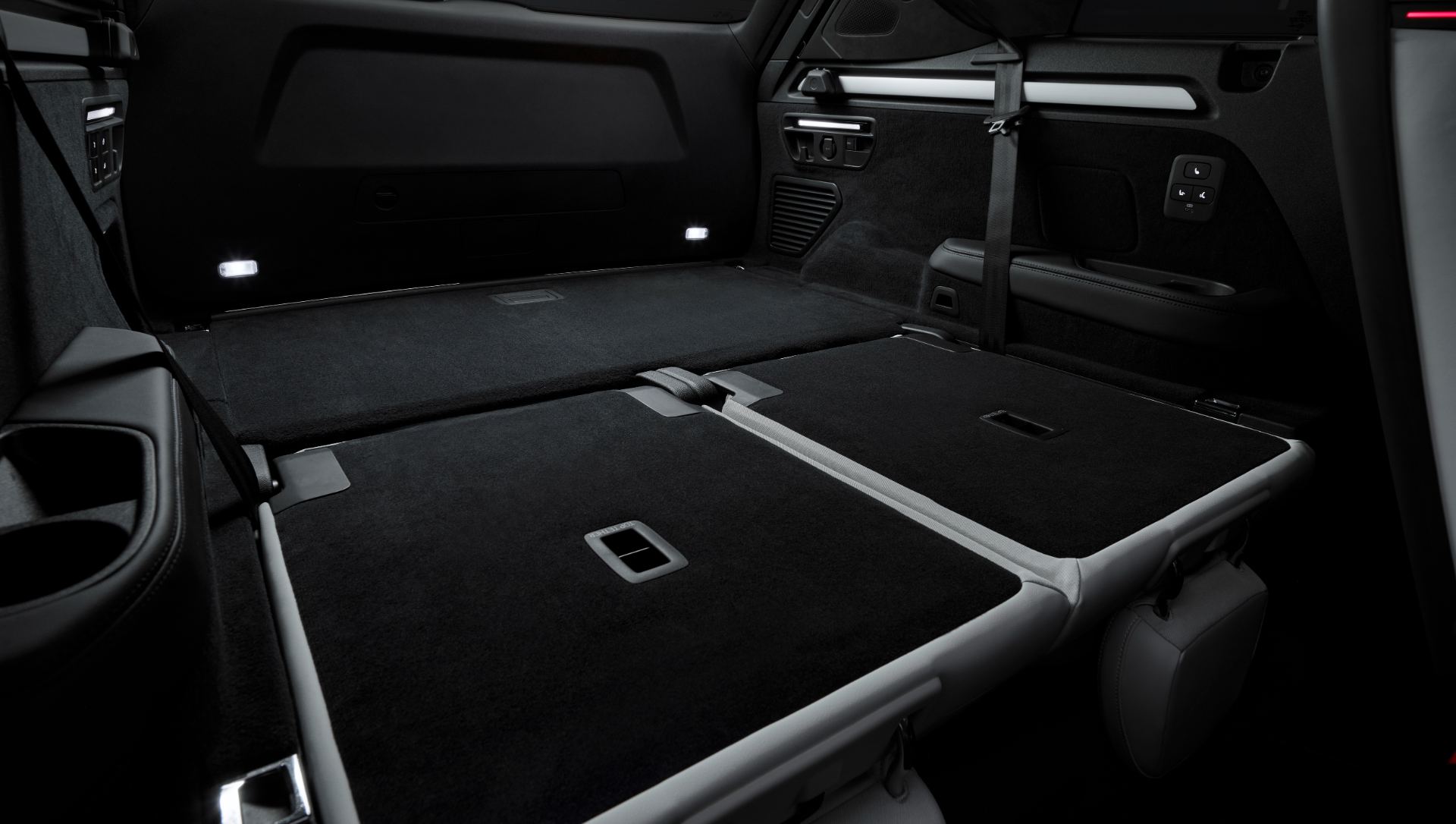 2027 audi sq9 cargo space seats folded
