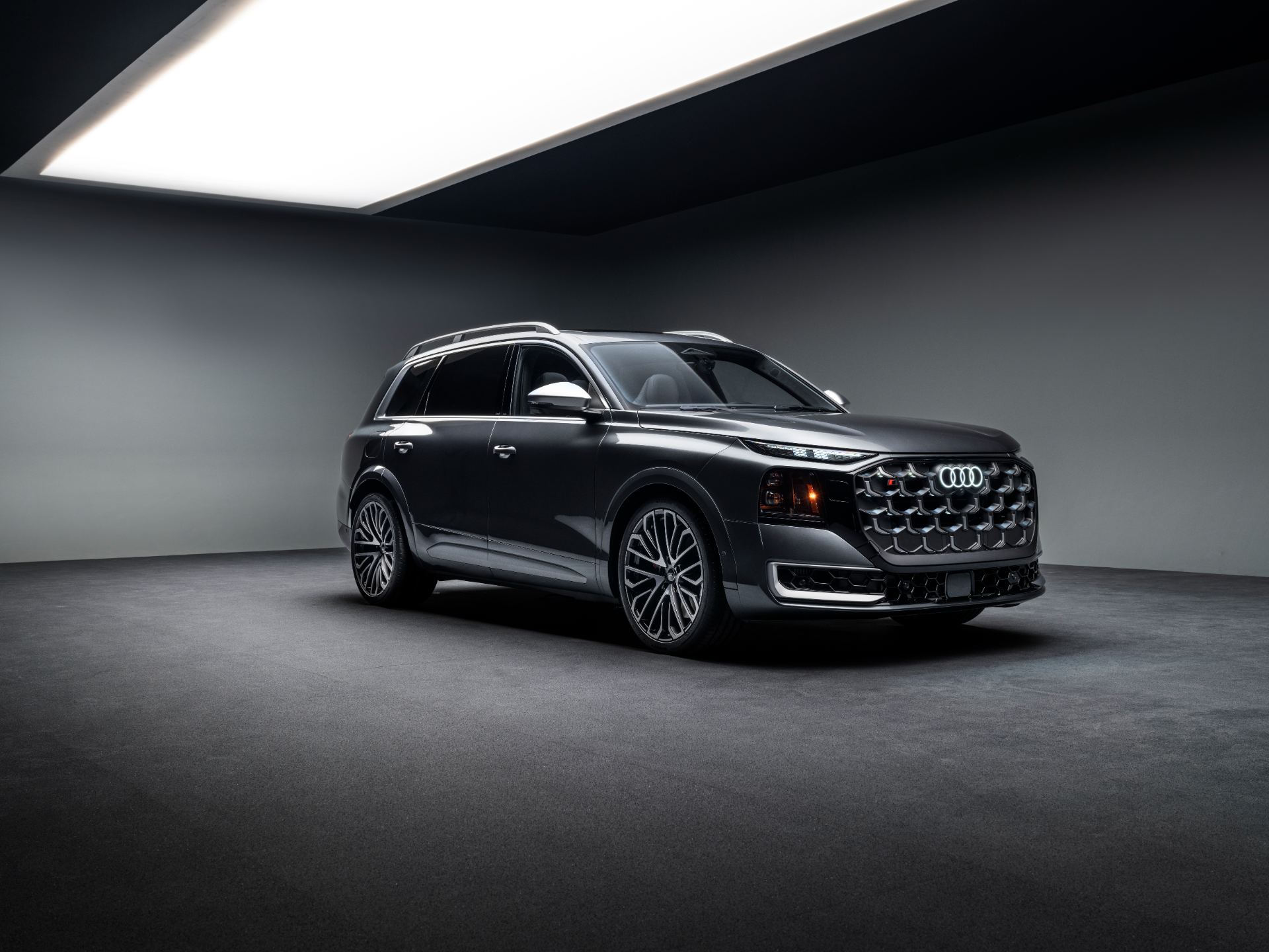 2027 audi sq9 front three quarter studio grey