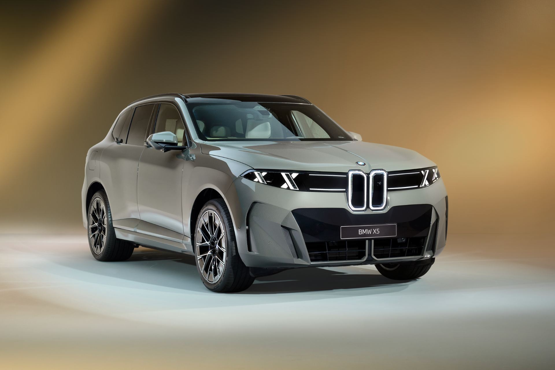New BMW X5 (G65) Revealed: 612hp Hybrid and an 845km Electric iX5