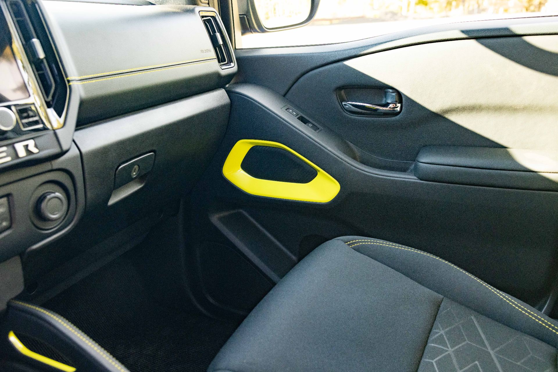 Front seats and console with the available Qi2 wireless charger